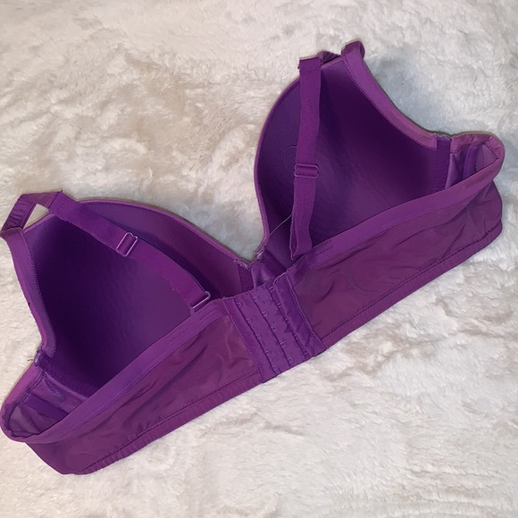 46C Cacique lightly lined purple bra - Picture 2 of 4